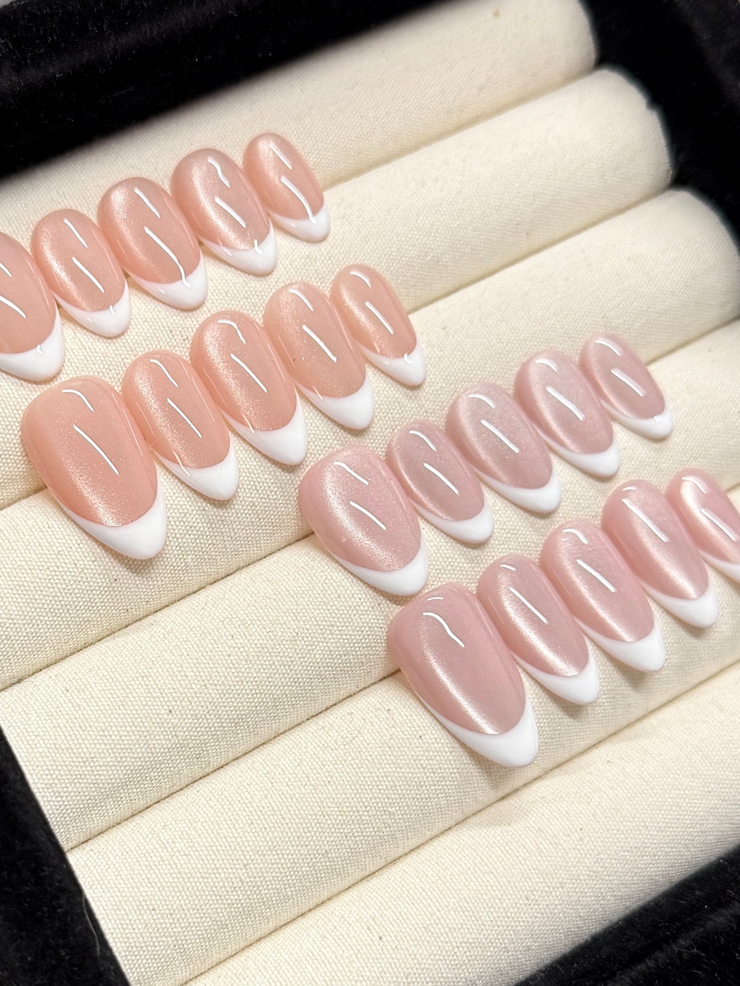 Cat Eye French Tip