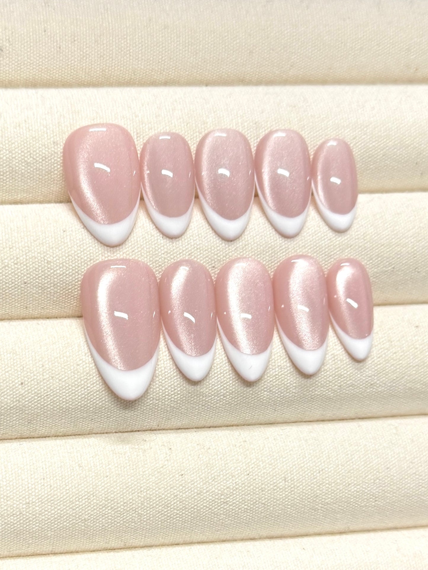 Cat Eye French Tip