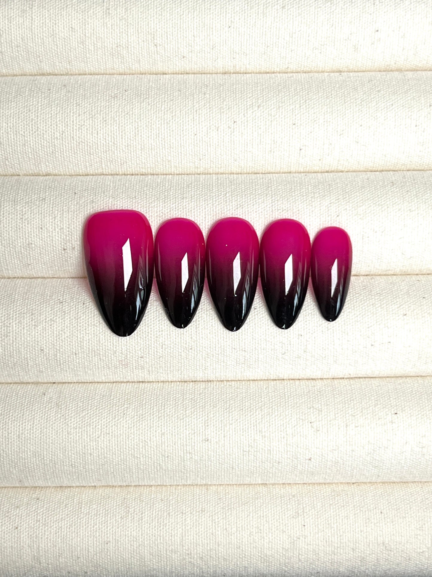Berry Noir