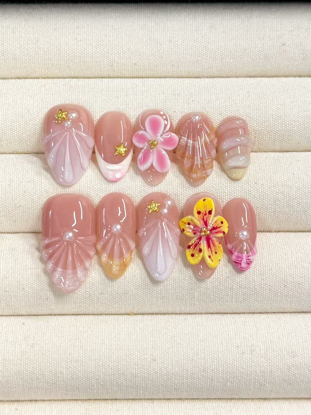 Shell & Blossom