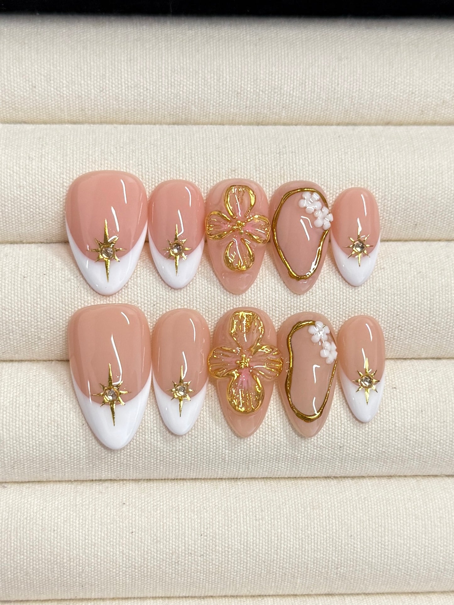 Goldleaf French