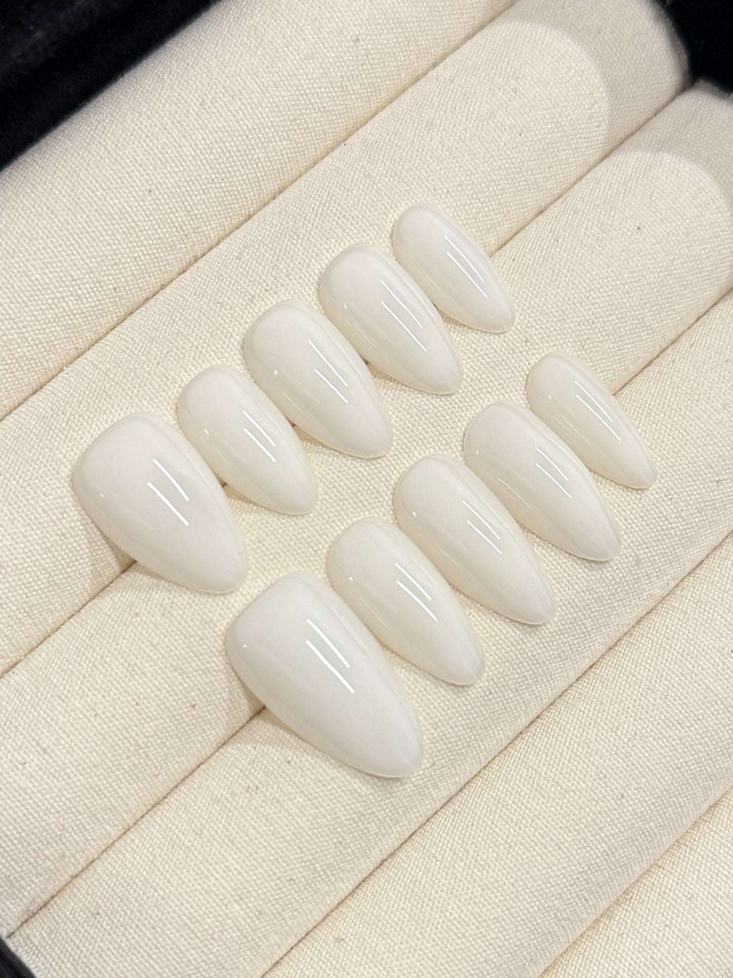 Jelly White