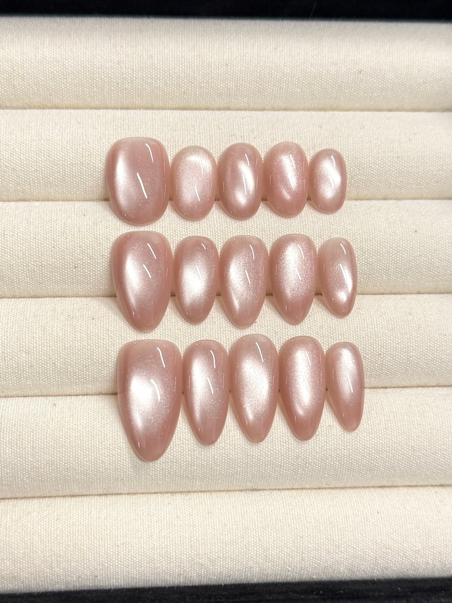 Moon Champagne
